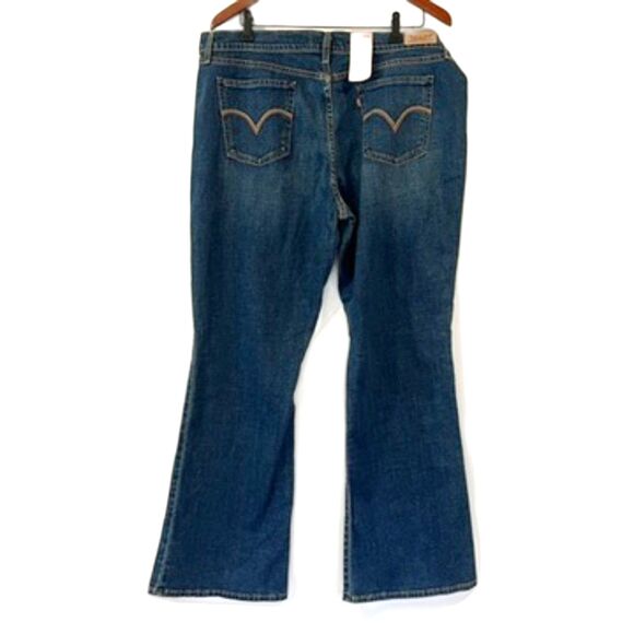 Levi's 515 Bootcut Jeans Size 18 Plus Size NEW NWT Casual Everyday - Picture 3 of 10